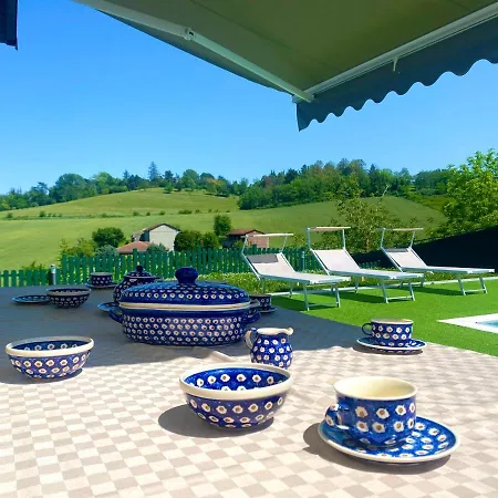 Gioia - Piscina Nel Monferrato Vakantiehuis Pecetto di Valenza