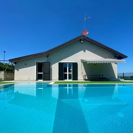 Dom wakacyjny Gioia - Piscina Nel Monferrato *